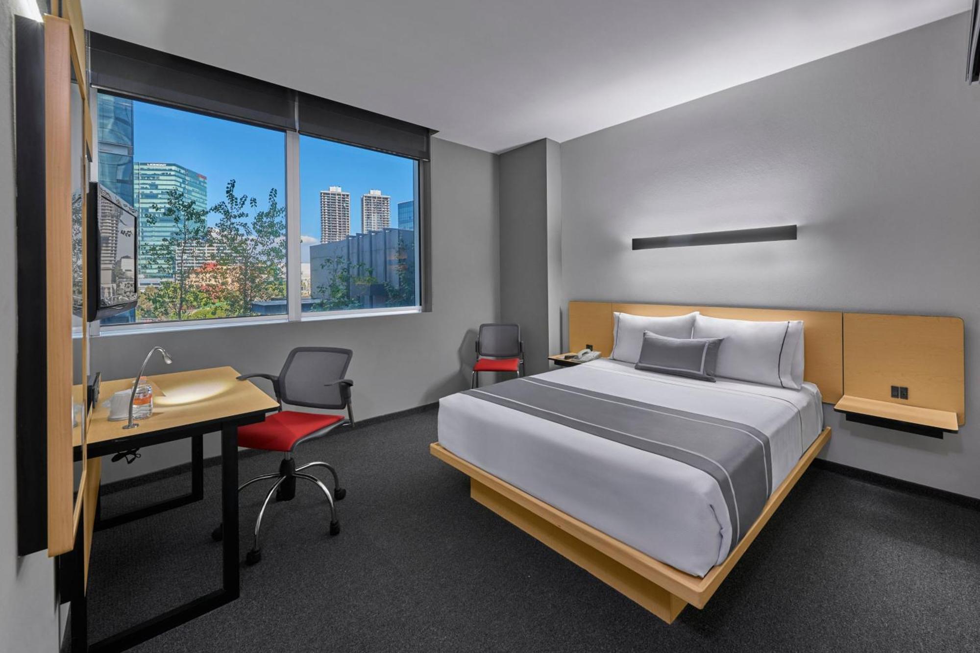 City Express Plus By Marriott Ciudad De Mexico Santa Fe Exterior photo